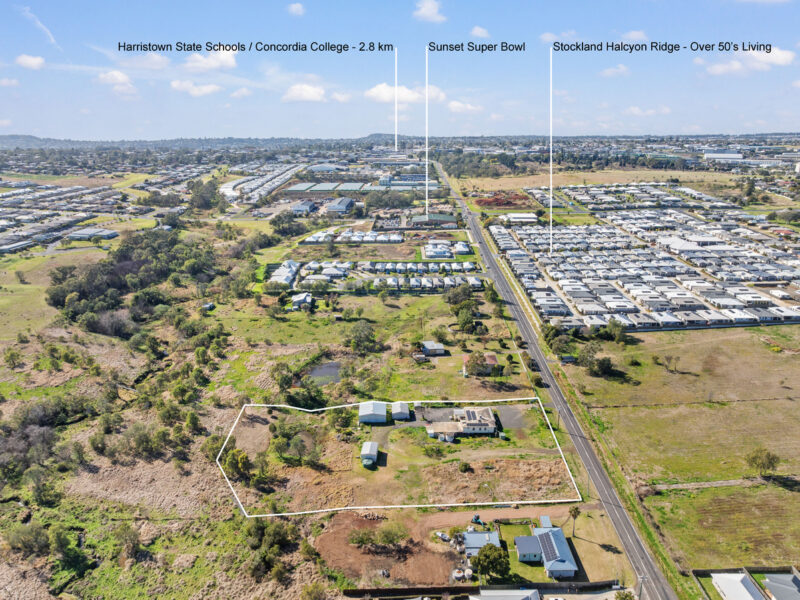 12 Lots DA approved Land and House