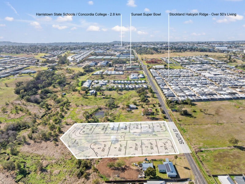 12 Lots DA approved Land and House