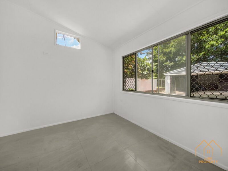 Spacious 5-Bedroom Family Home with Granny flat Potential