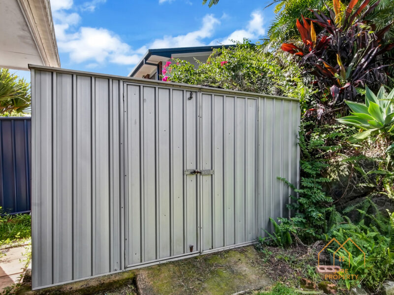 Motivated seller – house Must be sell – Vacant Possession on Settlement – Early 800s